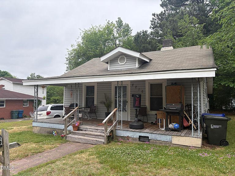 Listing photo 2