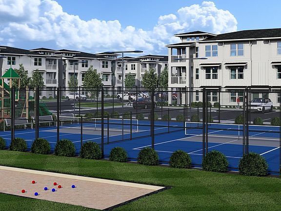 Pickleball Courts for Active Living
