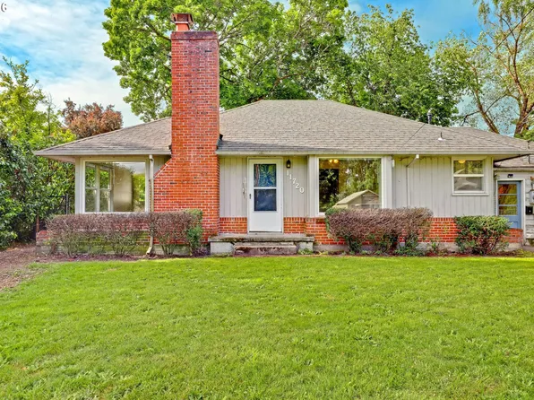 11720 SW 11th St, Beaverton, OR 97005