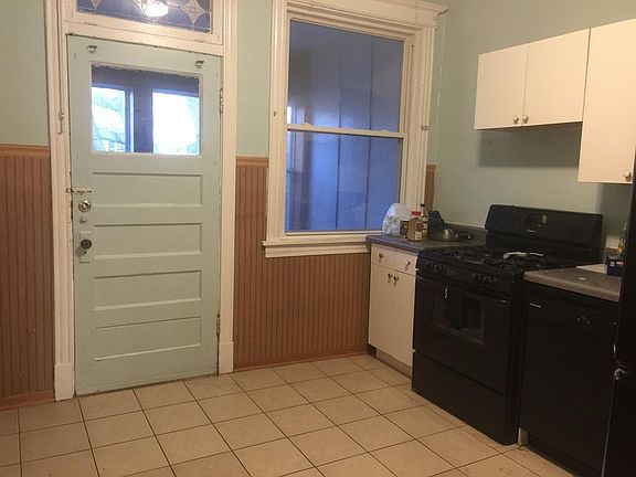4th image of 6327 N Glenwood Ave