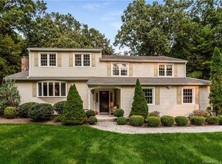 43 Berkshire Way, Simsbury, CT 06070
