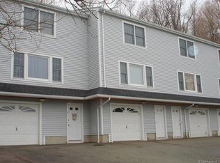 2508 Whitney Ave APT N, Hamden, CT 06518