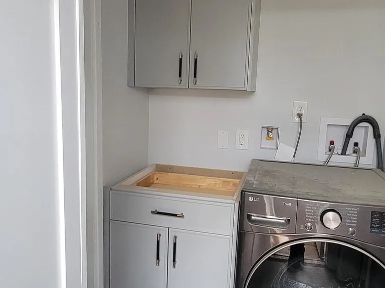 1103 Alberta Ave — Photo 11