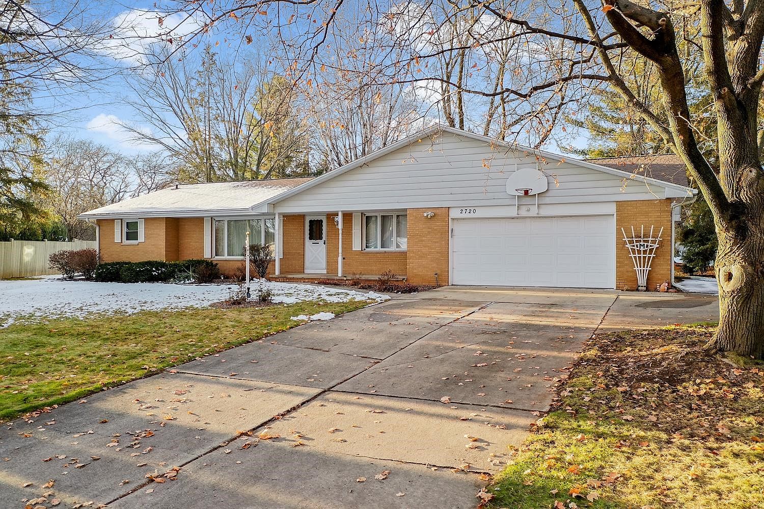 2720 Timber Ln, Green Bay, WI 54313 | Zillow