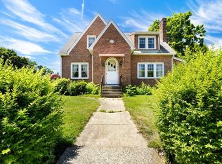 216 Springfield St, Chicopee, MA 01013