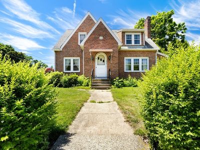 216 Springfield St, Chicopee, MA, 01013