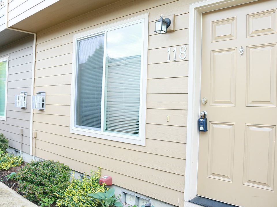1st image of 4000 NE 109th Ave Unit 118