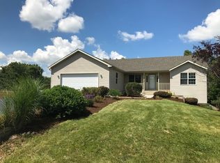 8916 Burton Rd, Wonder Lake, IL 60097