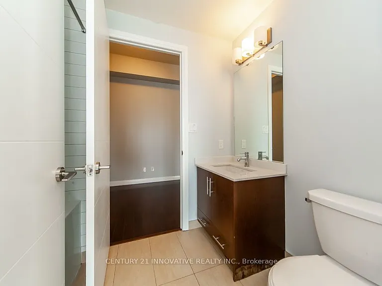 460 Adelaide St E #2023 — Photo 23