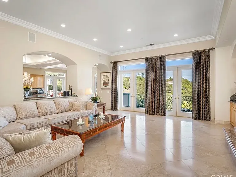 30702 Hilltop Way — Photo 8