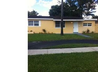 2120 Acapulco Dr, Hollywood, FL 33023