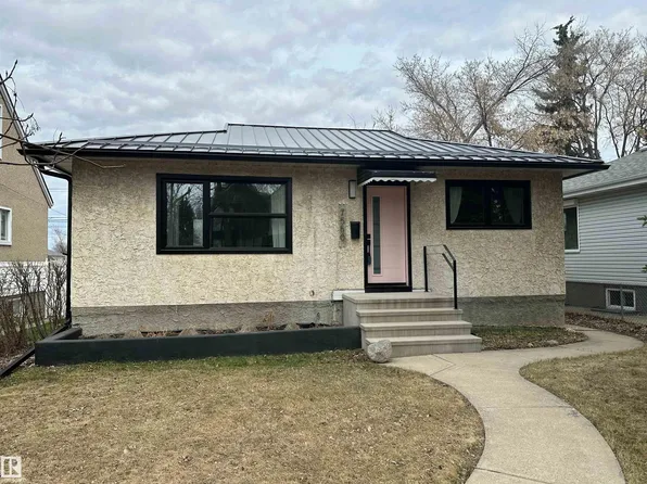 7550 81st Ave NW, Edmonton, AB T6C 0V5