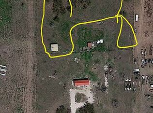 1926 Pajaro Dr, Sinton, TX 78387