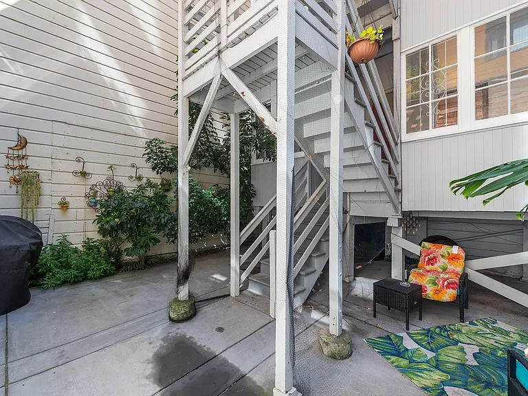 19 Harriet St — Photo 17