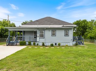4305 Templeton St, Greenville, TX 75401