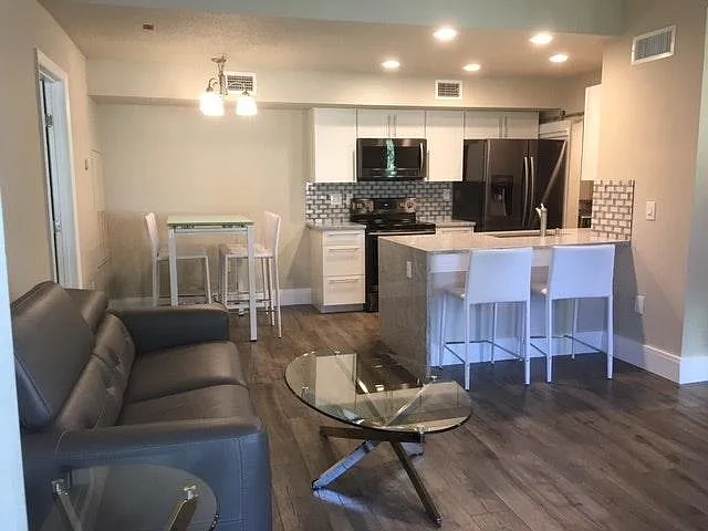 12560 Equestrian Circle — Photo 1