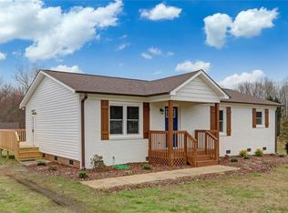 205 Dovefield Dr, Summerfield, NC 27358