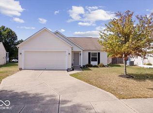 18653 Pilot Mills Dr, Noblesville, IN 46062