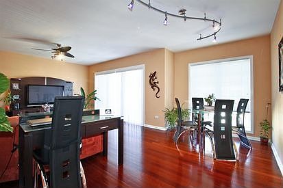 3rd image of 770 Pearson St #2-812