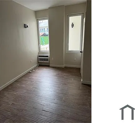 3 bed, $3,373 — Photo 3
