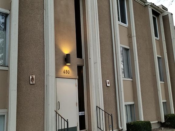 2nd image of 450 E Creekside Cir APT E