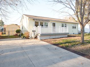 421 Berkshire Ter, Hampton, VA 23666