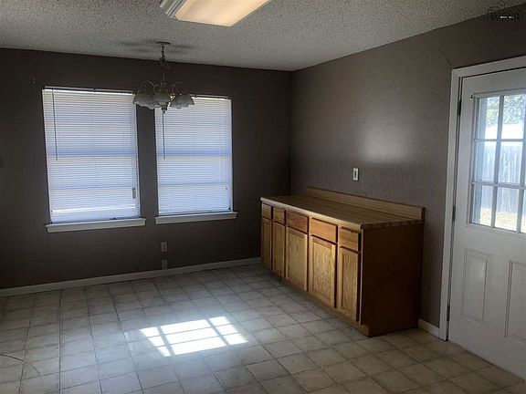 4th image of 4630 Fairway Blvd
