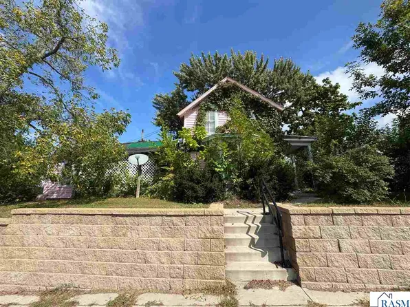 315 Bridge St, Le Sueur, MN 56058