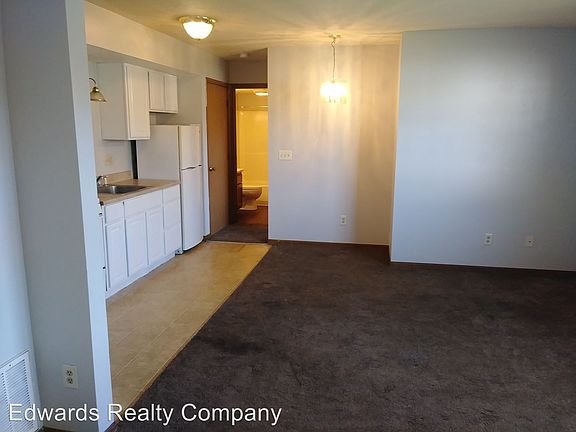 3rd image of 575 Irving Wick Dr E APT D