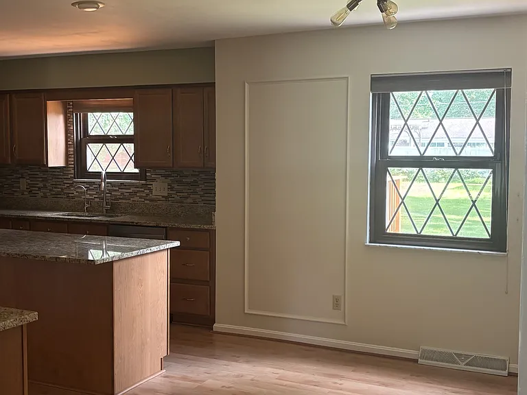 8509 Denallen Dr — Photo 16