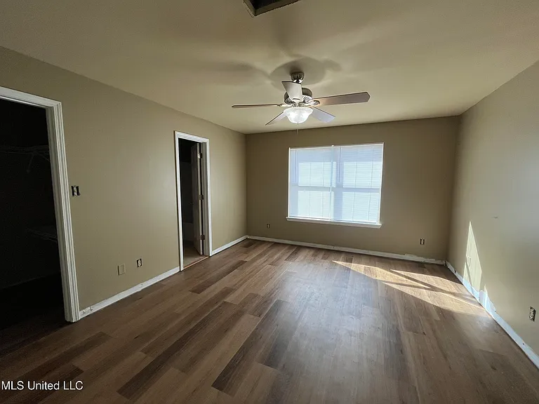 6165 E Lamar St — Photo 10