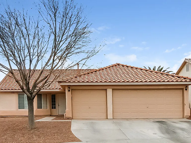 1030 Blue Lantern Dr — Photo 1