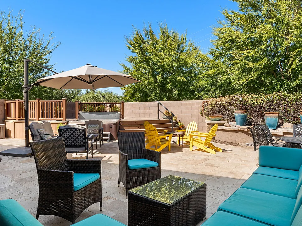 20416 E Raven Dr