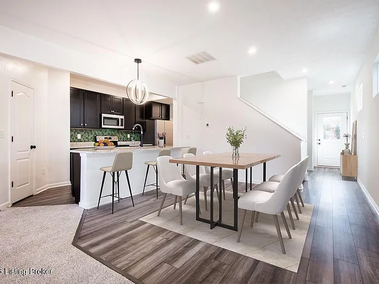 10029 Windcrest Farms Ln — Photo 18