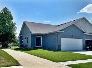 206 Larson Dr, Huxley, IA 50124