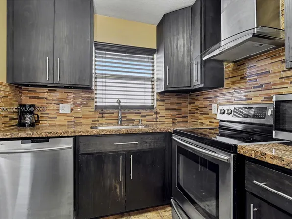 6650 Royal Palm Blvd APT 204C, Margate, FL 33063