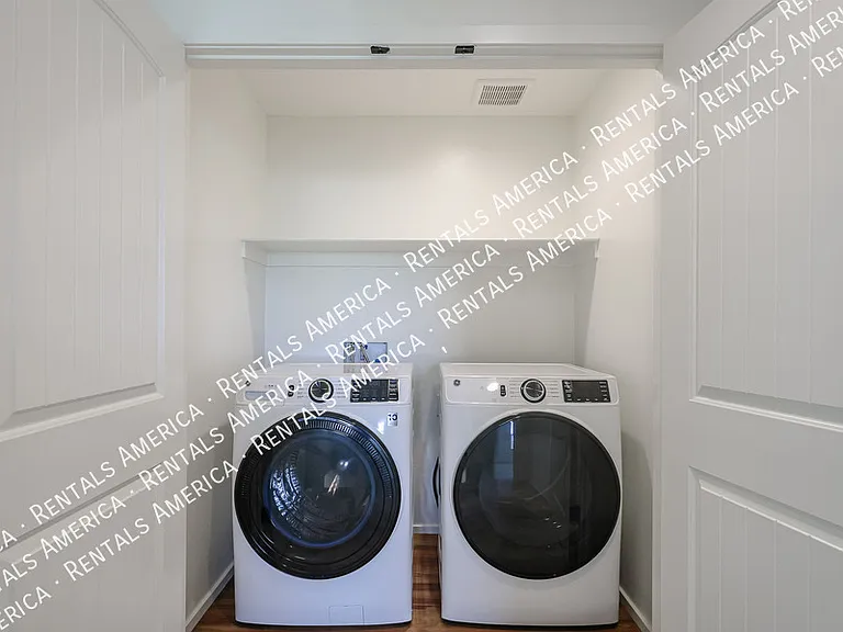 16875 N 12th St #33 — Photo 26