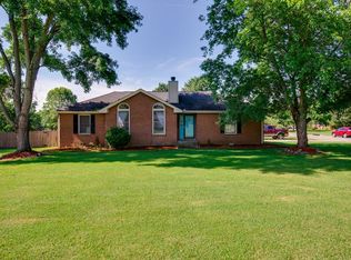 1041 Tinnell Rd, Mount Juliet, TN 37122