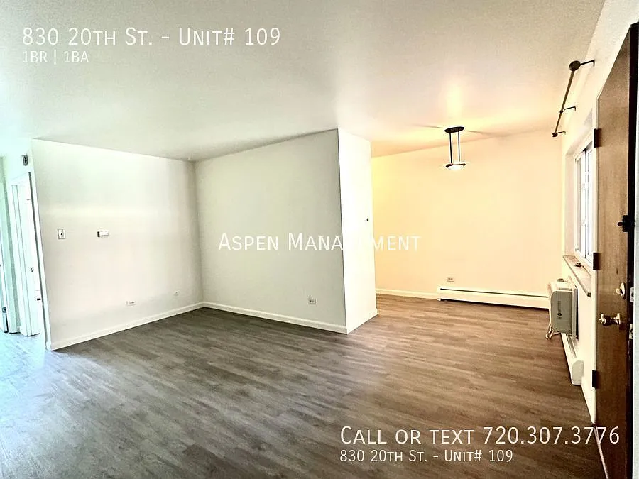Building Photo - 830 20th St #109