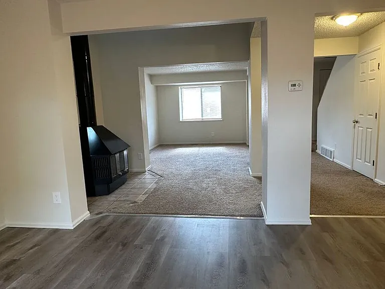 826 London Green Way — Photo 4