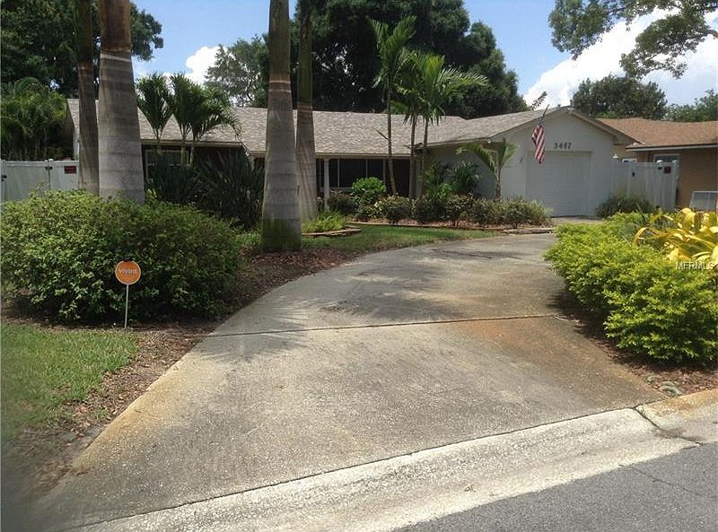 1st image of 3467 15th Ave N
