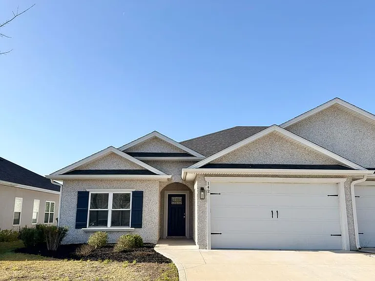 142 The Villas Way — Photo 1