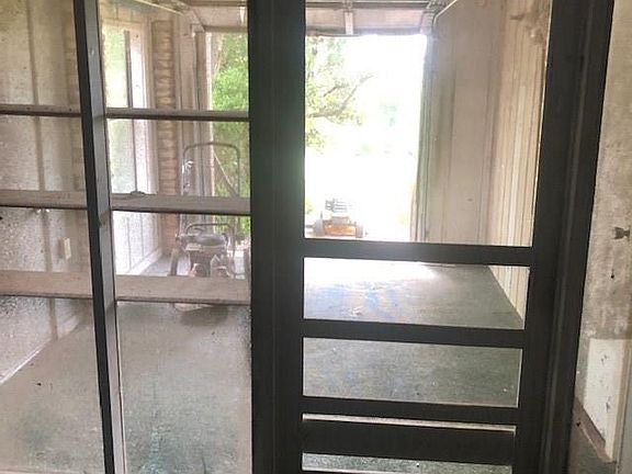 3rd image of 20417 Highland Lake Dr