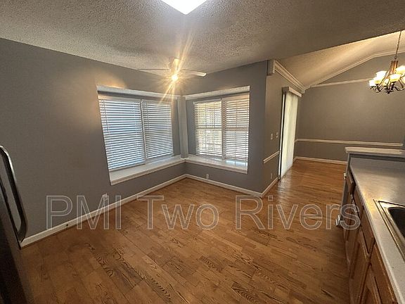 4th image of 2820 Chapelwood Dr