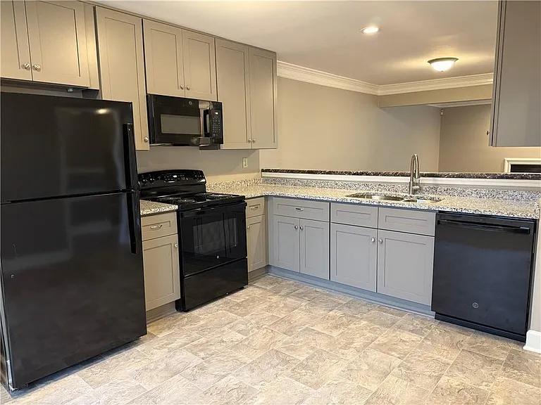 2680 Arbor Glen Pl — Photo 4