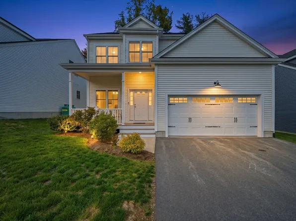 16 Grizzly Ln #16, Milford, MA 01757