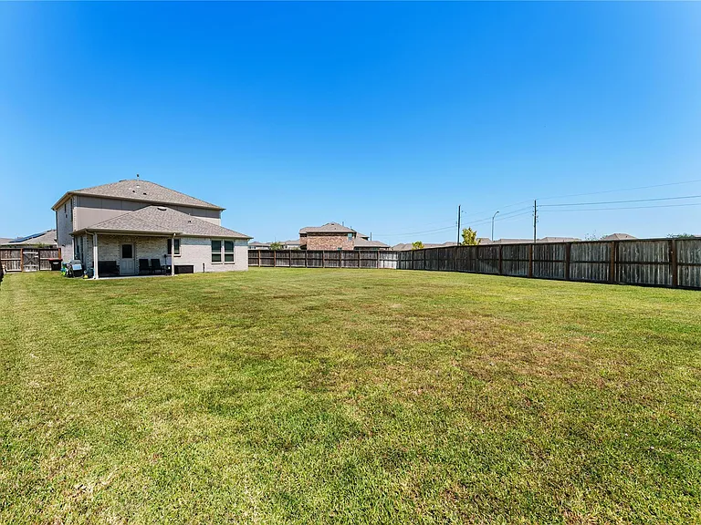21103 Sherrell Bay Dr — Photo 29