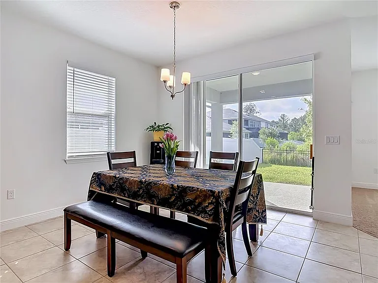 792 Hyperion Dr — Photo 15