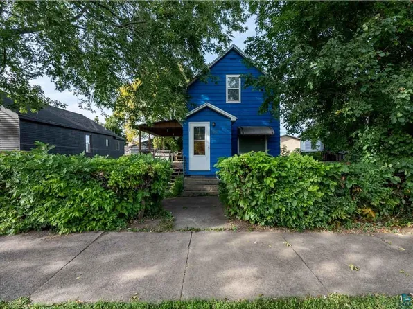 220 W Howard Ave, Keewatin, MN 55753