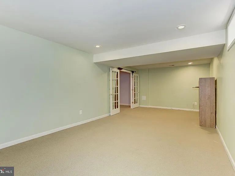 3795 Louise Ave — Photo 22